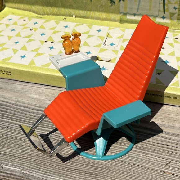 Vintage Penny Brite Doll Beauty Parlor Set Sink Dryer Chair 1963 Topper Toys - Picture 13 of 16